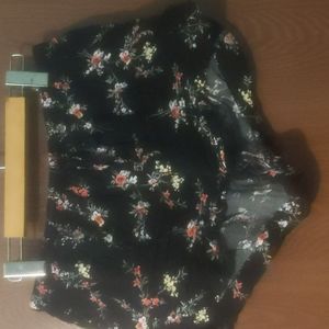 Flowy garage flower print shorts